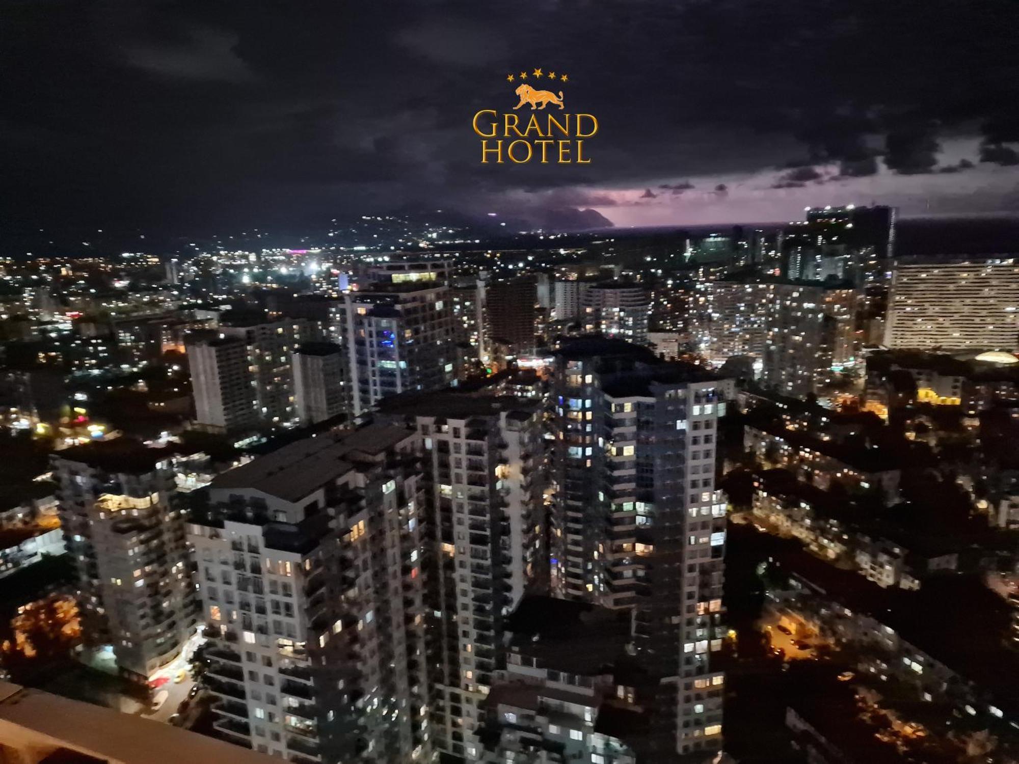 Grand Hotel ☆ Orbi City บาทูมิ ภายนอก รูปภาพ