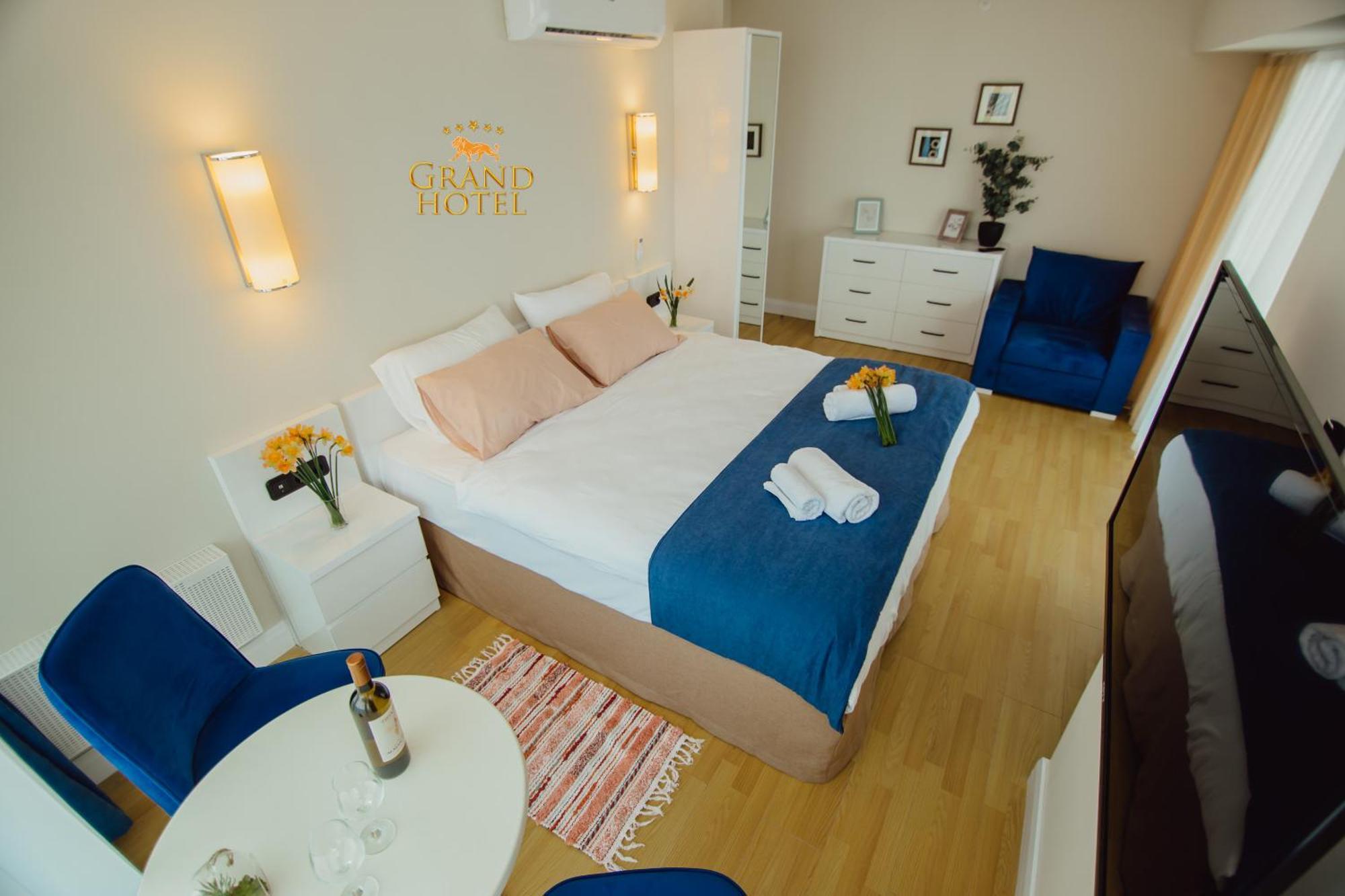 Grand Hotel ☆ Orbi City บาทูมิ ภายนอก รูปภาพ